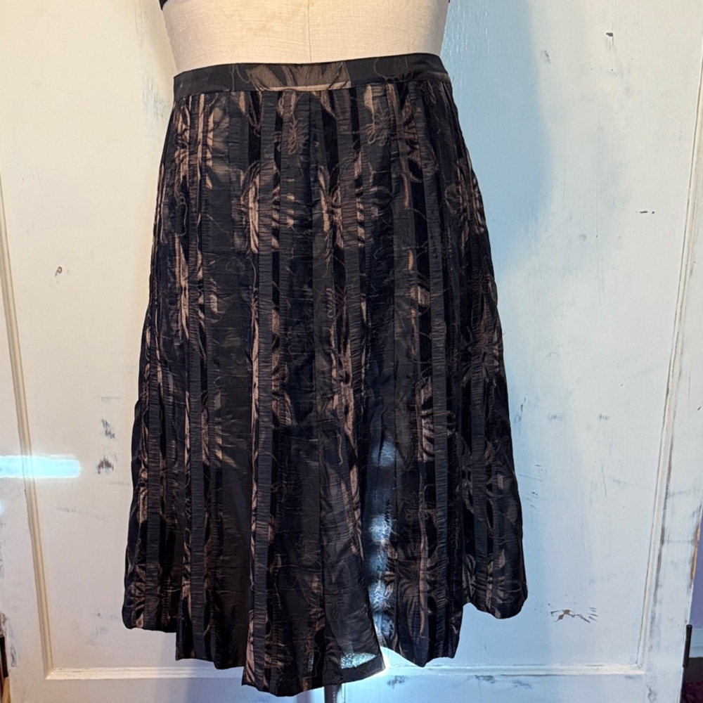 Coldwater Creek Knee Length Black Floral Women's Skirt